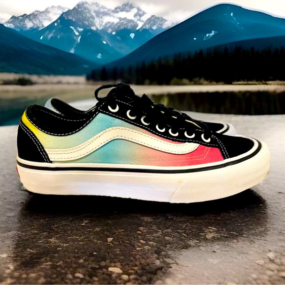 Size 8.5 Women-7 Men Vans Ultra Cush Multi Color ￼ Old-School Skate Shoe. - Picture 1 of 16